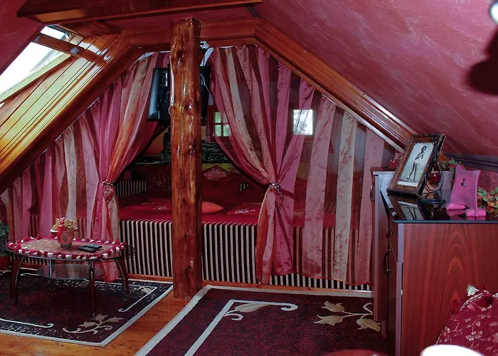 Han/Misafirhane Vadkorte Fogado *